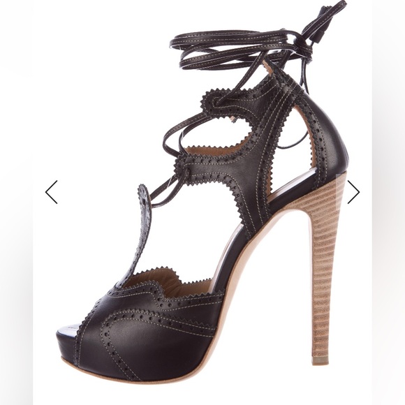 Hermes Elegant Black Lace-Up Heels